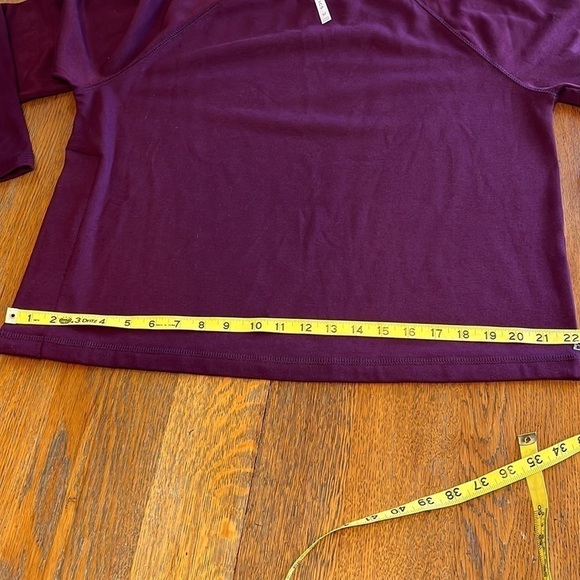 Fabletics Isabel Wide Sleeve Pullover Plum Sweatshirt size M - Picture 12 of 12